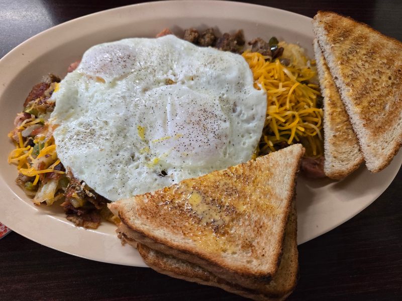 Why This Little Diner Keeps Its Tables Full