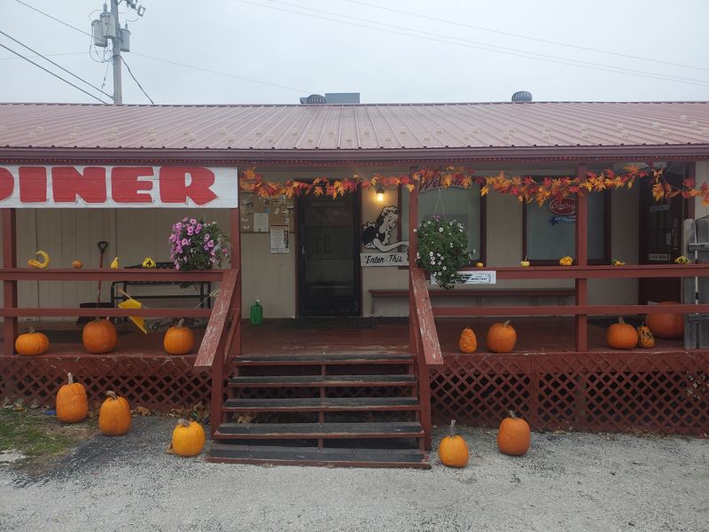 Why This Little Diner Sticks With You