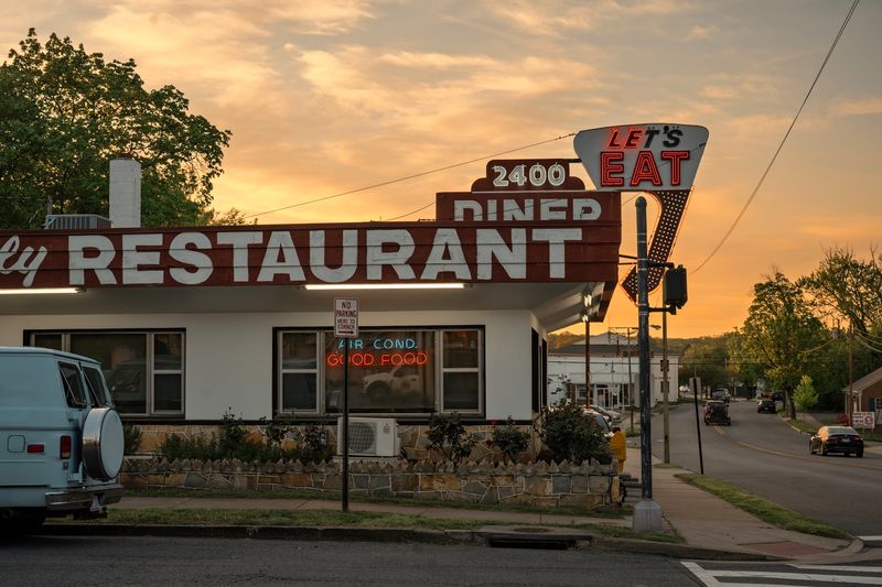 Why This Old-School Stop Still Wins Hearts