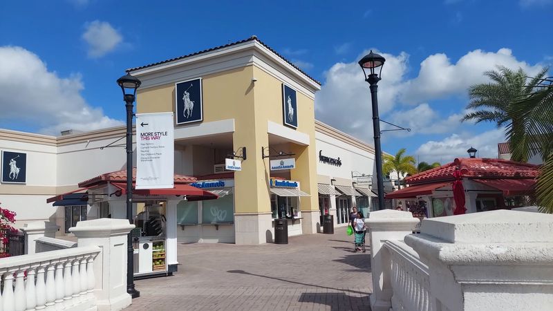 Why This Outlet Belongs on Your Orlando List