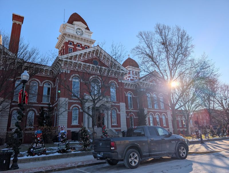 Why This Square Is Worth the Stop