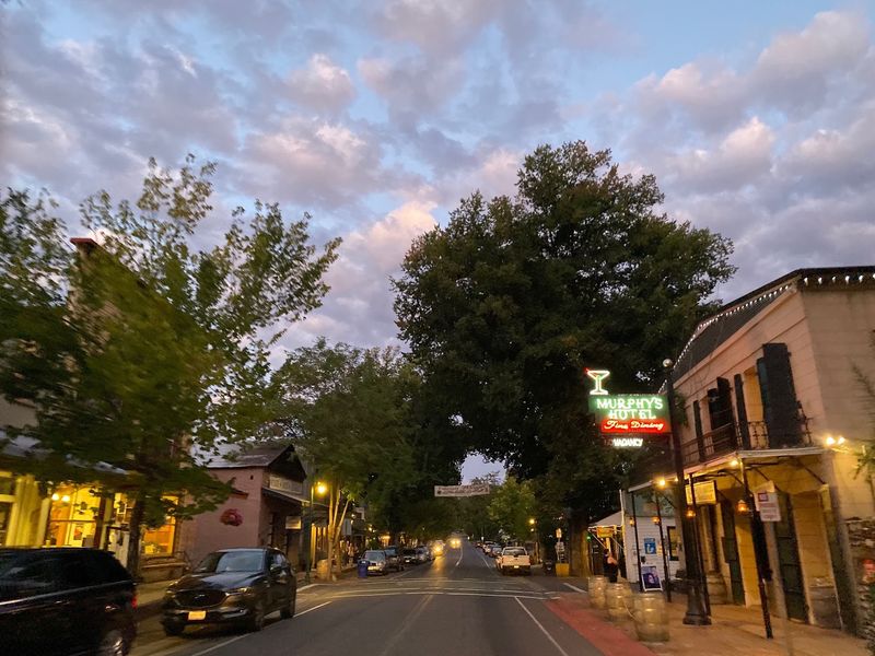 Why Wine Lovers Circle This Town
