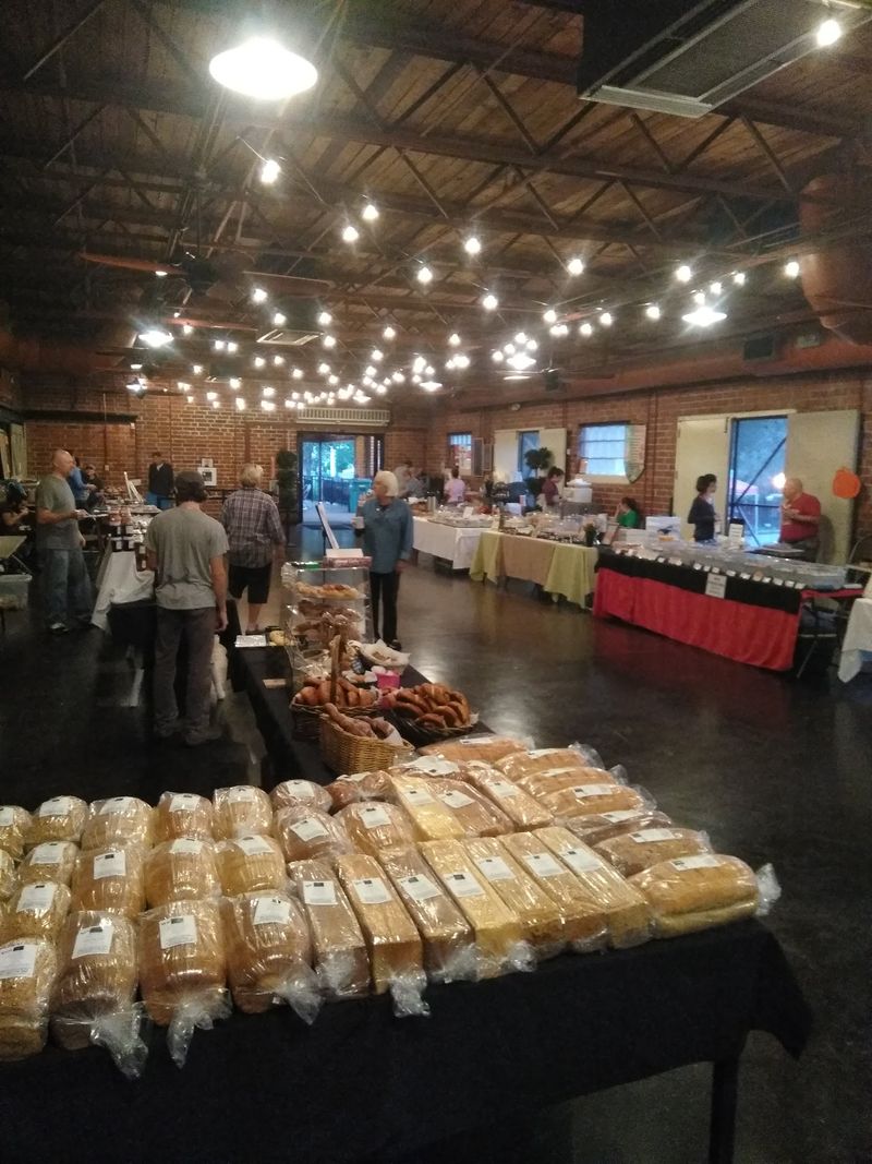 Winter Park Farmers Market, Winter Park, Florida Winter Park Farmers Market, Winter Park, Florida