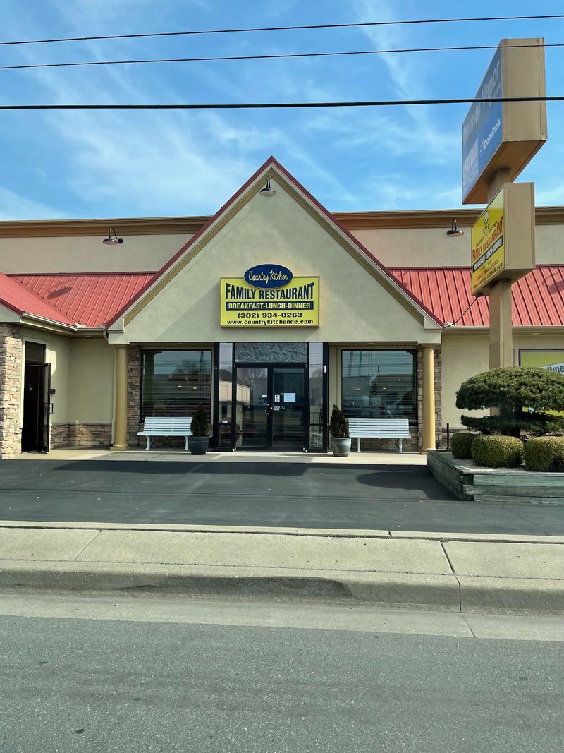 Woodland Beach Family Restaurant, Millsboro area travelers stop, Salisbury Woodland Beach Family Restaurant, Millsboro area travelers stop, Salisbury