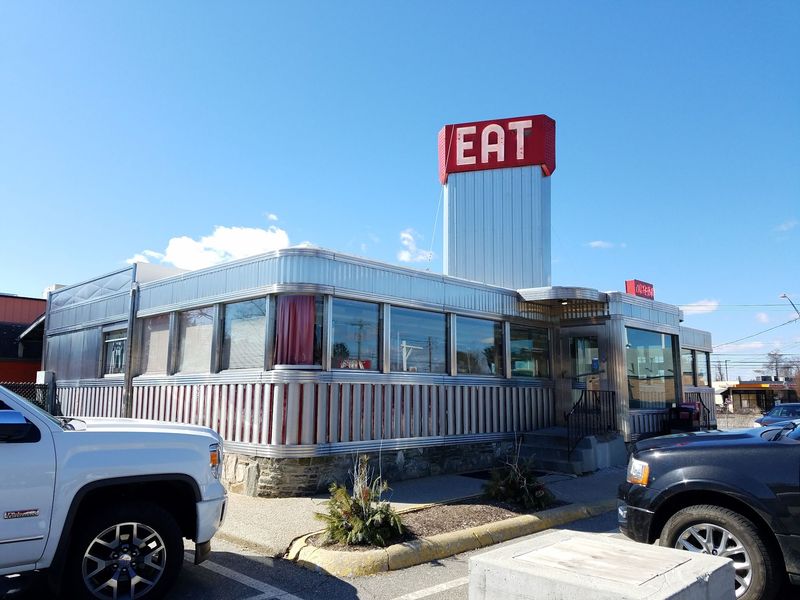 Zip's Diner, Dayville