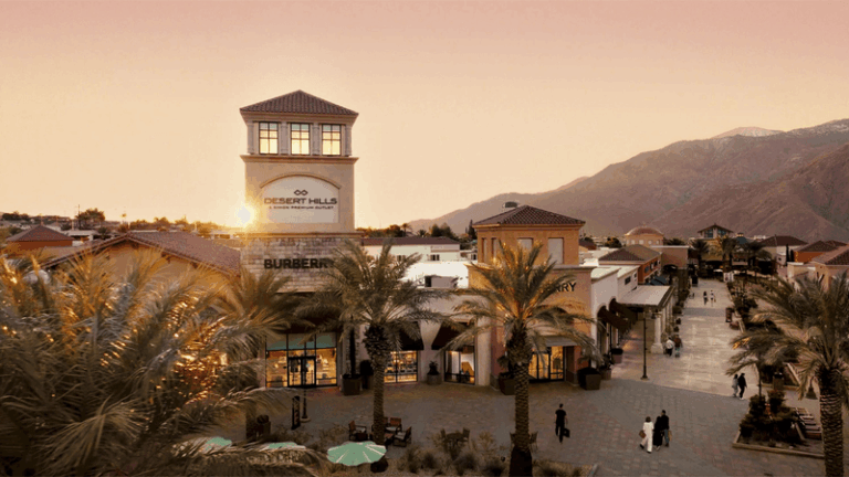 This Enormous California Outlet Mall Has Over 180 Stores And Discounts Up To 65 Percent Off