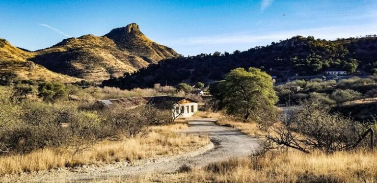 This Hidden Arizona Ghost Town Sits Frozen In Time And Almost Nobody Visits Anymore