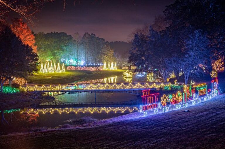 This Storybook Alabama Garden Feels Like Something Straight Out Of A Fairytale