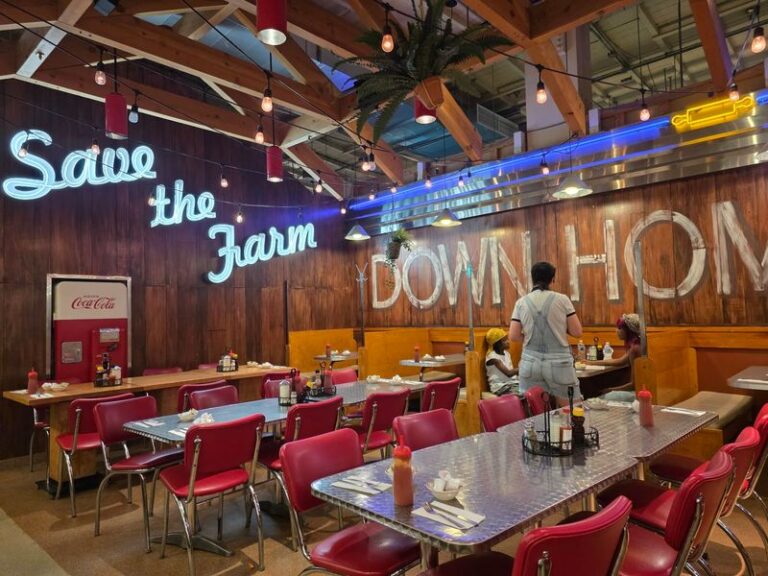 These 8 Small-Town Diners In Pennsylvania Have Been Serving Comfort Food Locals Love For Decades