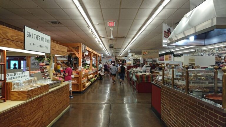 These 8 Small-Town Pennsylvania Farm Markets Are Worth Driving Hours To Visit