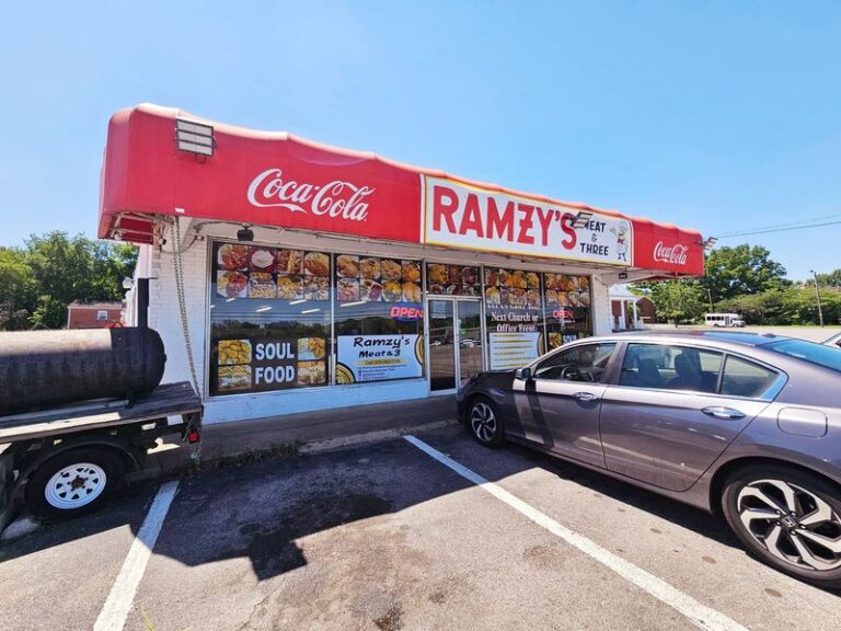 The 8 Small-Town Meat-And-Three Diners In Tennessee That Locals Have Been Raving About For Decades