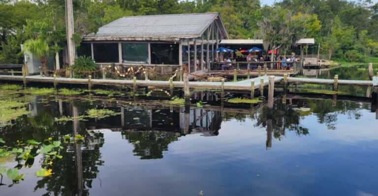 This Old Florida Fish Camp On The St. Johns River Fries Catfish The Same Way Since The 1940s