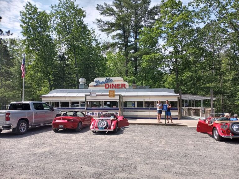 Tucked Deep In Wisconsin’s North Woods, This Beloved Old-School Diner Is Worth The Drive For Breakfast