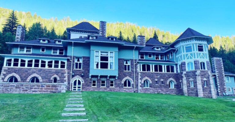 This Abandoned Colorado Mansion Looks Like Something From A Gothic Novel