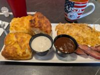 In A Small Arkansas Town, This Beloved Cafe Serves Biscuits And Chocolate Gravy Worth The Drive