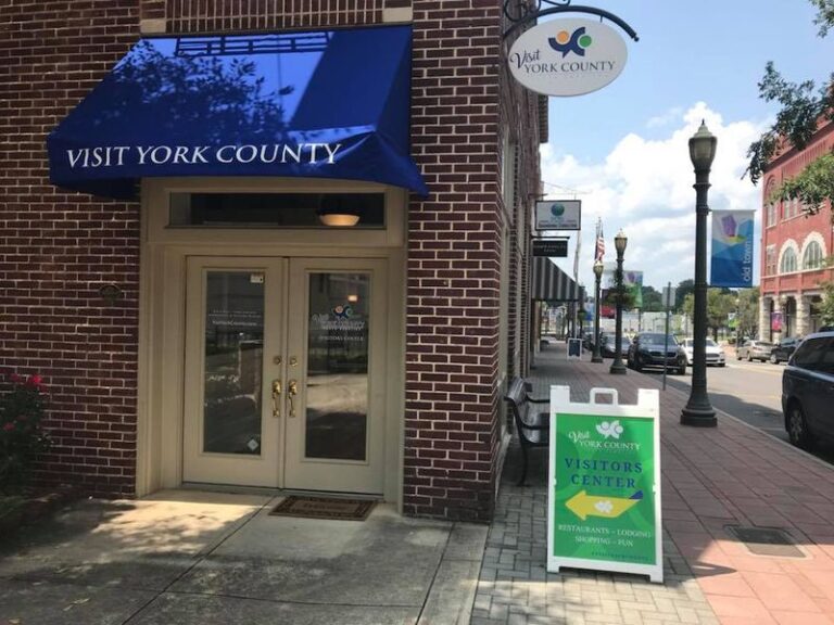 Sip Local Wine And Hunt For Antiques In This Tiny Historic South Carolina Town That’s Perfect For A Relaxing Day Trip