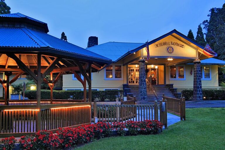 Spend The Night In A Restored 1901 Volcano Lodge Wrapped In Fern Forest And Fireplace Warmth