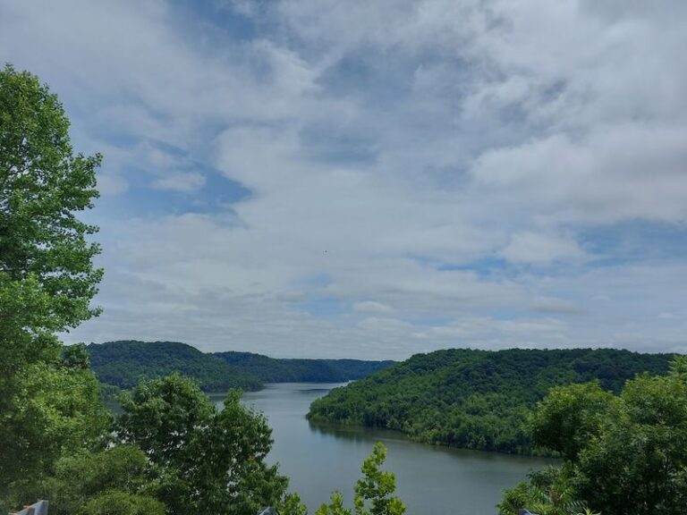 These Peaceful Tennessee Towns Offer The Relaxed Lifestyle More People Are Searching For