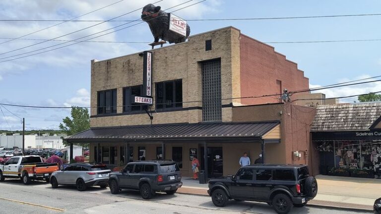 This Small-Town Missouri Steakhouse Has Been Serving Locals Their Favorite Sizzling Ribeyes For Decades