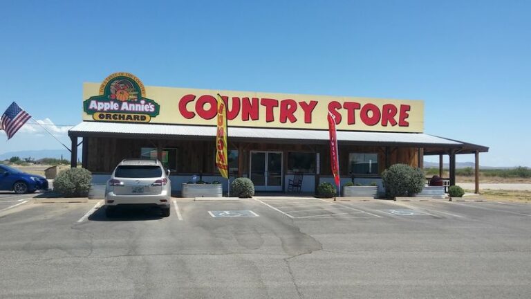 Road-Trippers Pull Off The Highway For The Apple Pie At This Little Willcox Country Store In Arizona