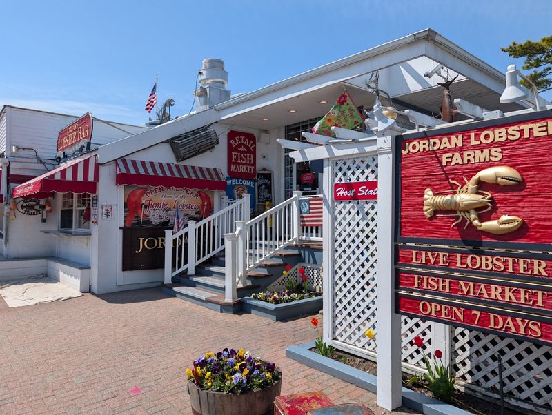 You’ll Drive The Length Of Long Island For The Crab Cakes These 12 New York Seafood Shacks Serve