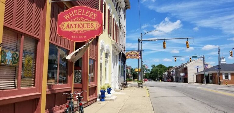 This Tiny Indiana Town Is Secretly One Of The Best Antiquing Destinations In The Midwest