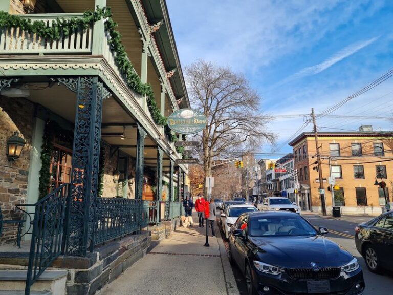 This Little-Known New Jersey Town Is A Dream Destination For Anyone Who Loves Antique Shops