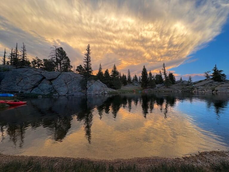 Few Colorado Parks Offer A Lakeside Escape As Peaceful And Beautiful As This One
