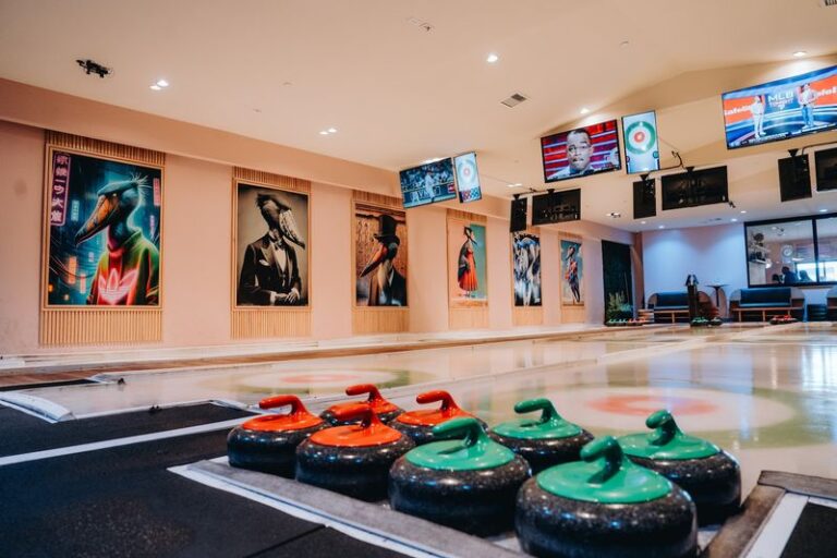 You Can Actually Play Duckpin Bowling In Old Town Scottsdale, Arizona