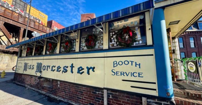 Step Back In Time At This Classic Massachusetts Diner That’s Packed With Vintage Charm