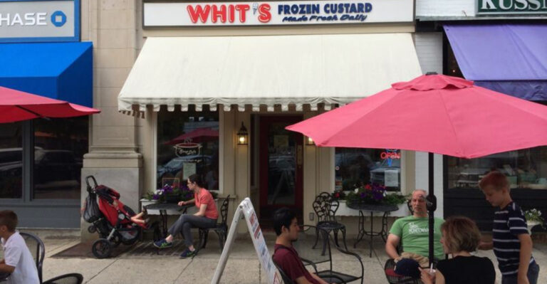 This Old-School Ohio Ice Cream Parlor Has Been Hand-Dipping Cones The Same Way For Decades