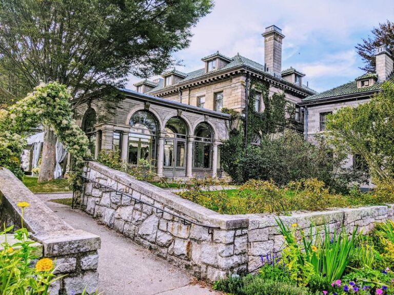 This Storybook Connecticut Park Is One Of The State’s Most Beautiful Hidden Gems
