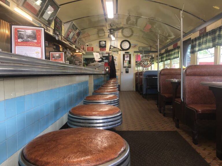This 1940s Pennsylvania Diner Inside A Historic Train Car Serves A Breakfast Worth The Drive