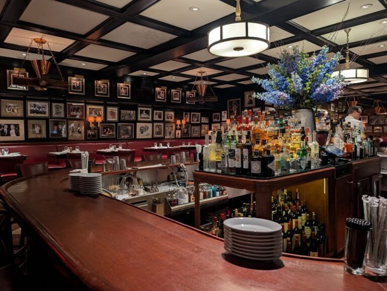 These 9 Small-Town New York Steakhouses Locals Have Been Raving About For Decades