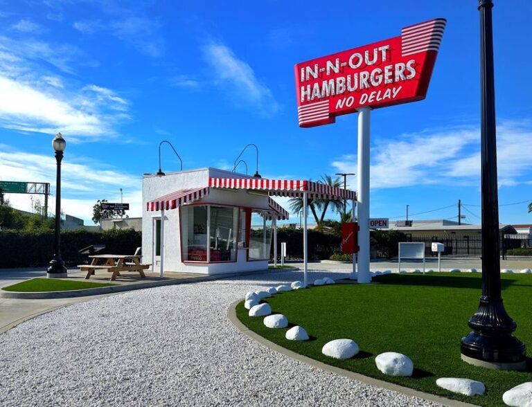 You’ll Wait In Line For The Double-Double At This Original In-N-Out Spot In Baldwin Park