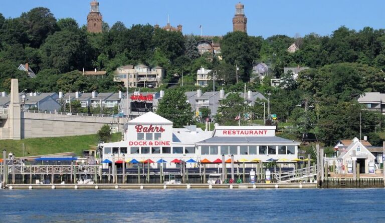 This Longtime New Jersey Seafood House Has Been Serving Fresh Flounder And Clam Chowder On The Bay Since 1917