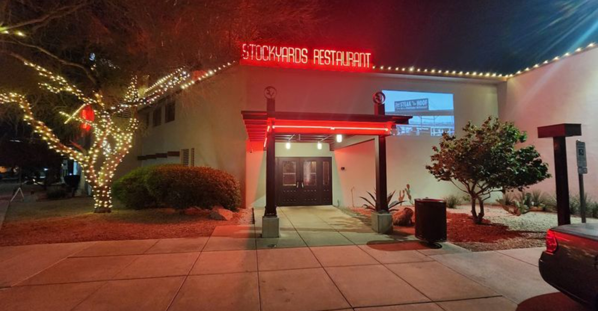 This Old-School Arizona Steakhouse Has Served Its Signature Prime Rib Since 1947 And Locals Are Devoted To It