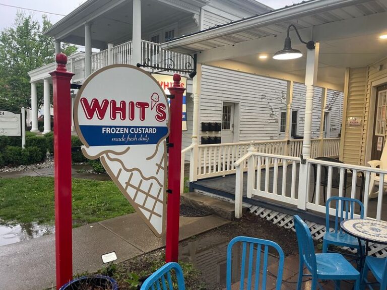 This Old-School Ohio Custard Stand Has Been Twisting Cones By Hand Since The 1950s