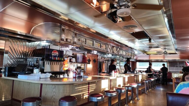 Small-Town New Jersey Diners Where Locals Have Stayed Loyal For Generations