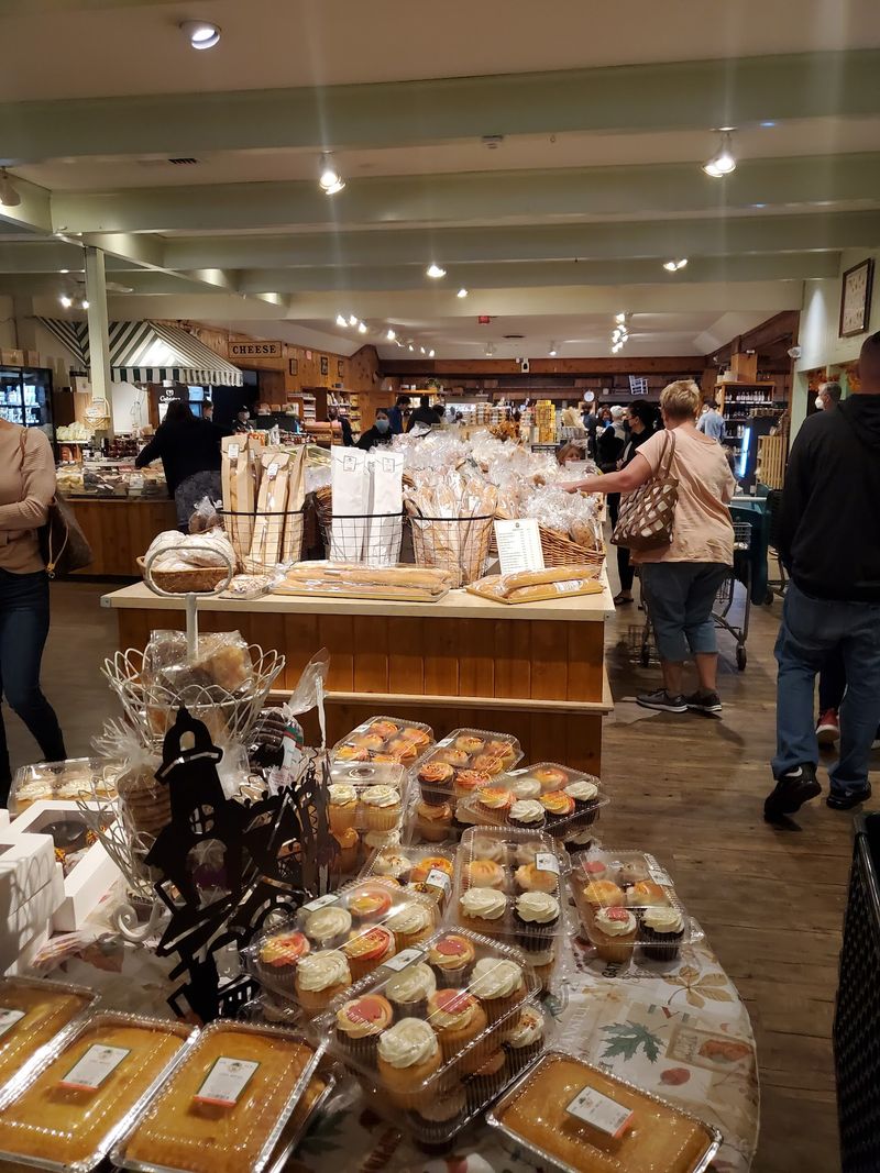 A Bakery Built for Indecision A Bakery Built for Indecision