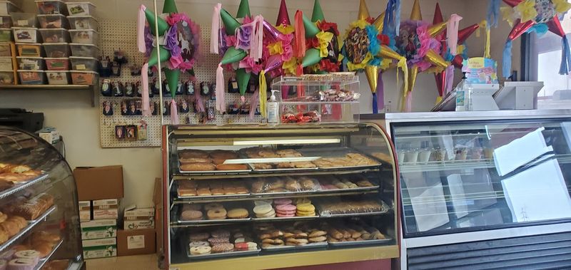 A Bakery Hiding in Plain Sight on West Charleston
