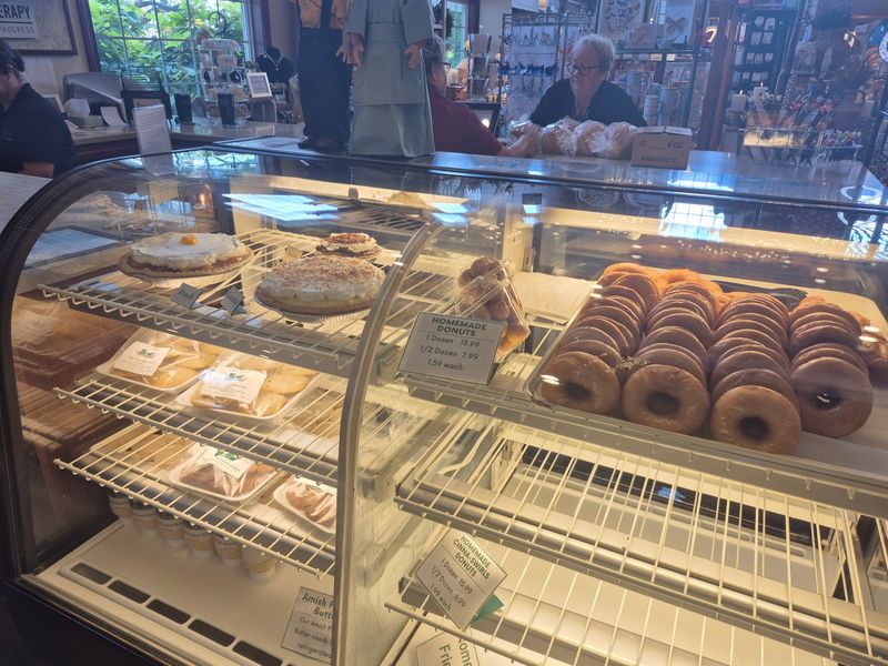 A Bakery and Gift Shop Worth the Detour