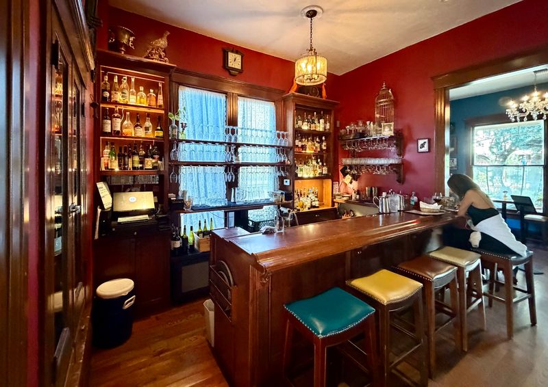 A Bar Program Built by a Wine Veteran A Bar Program Built by a Wine Veteran
