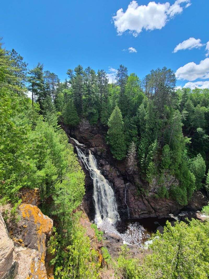 A Cascade Fed by the Black River