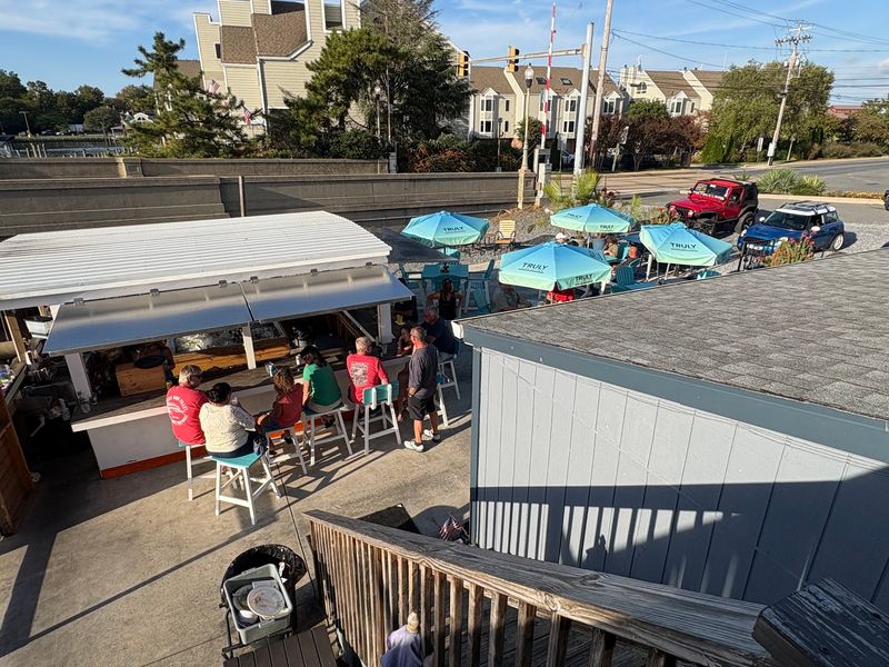 A Casual Creekside Eatery With Deep Local Roots