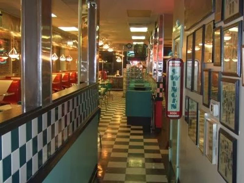 A Checkerboard Corner on South College Road