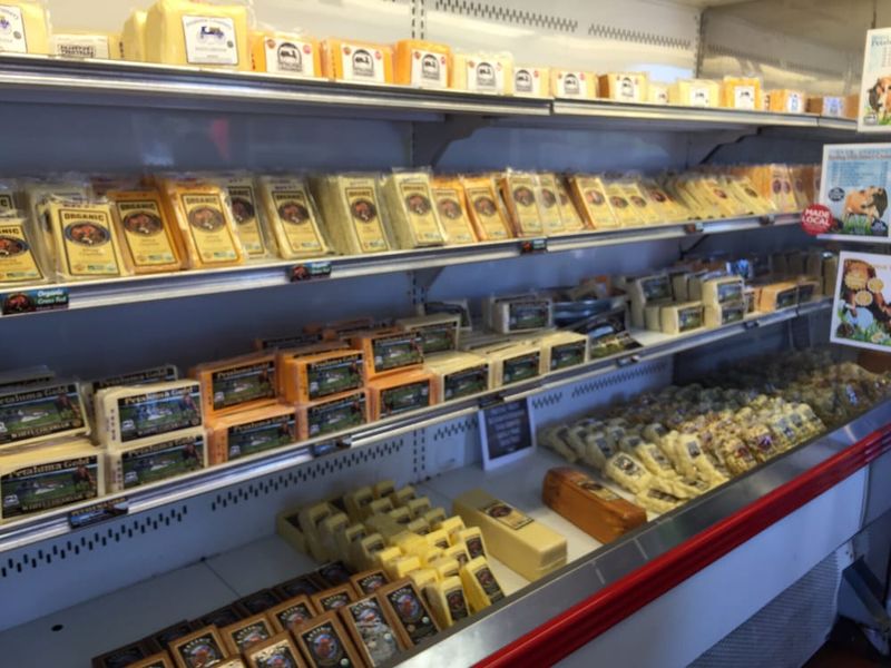 A Cheddar Lineup Worth Browsing