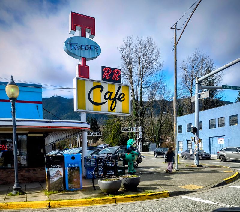 A Corner of North Bend Way