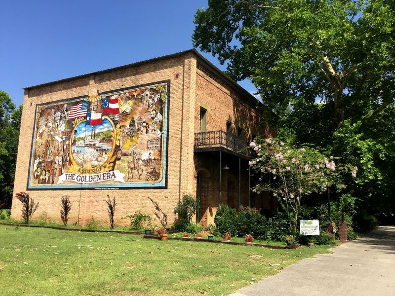 A County Seat Hiding In Northeast Texas A County Seat Hiding In Northeast Texas