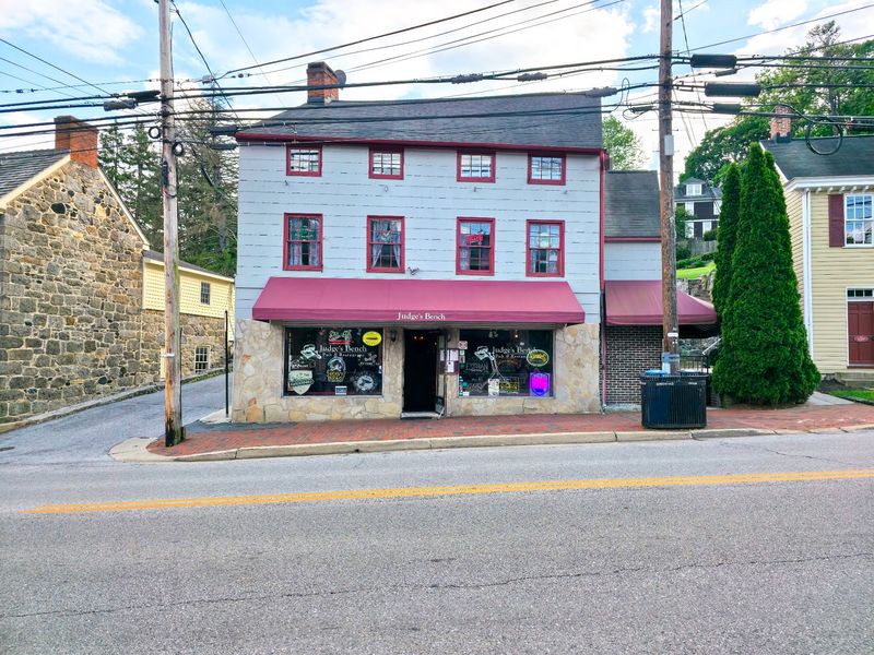 A Courthouse Corner With Deep Roots